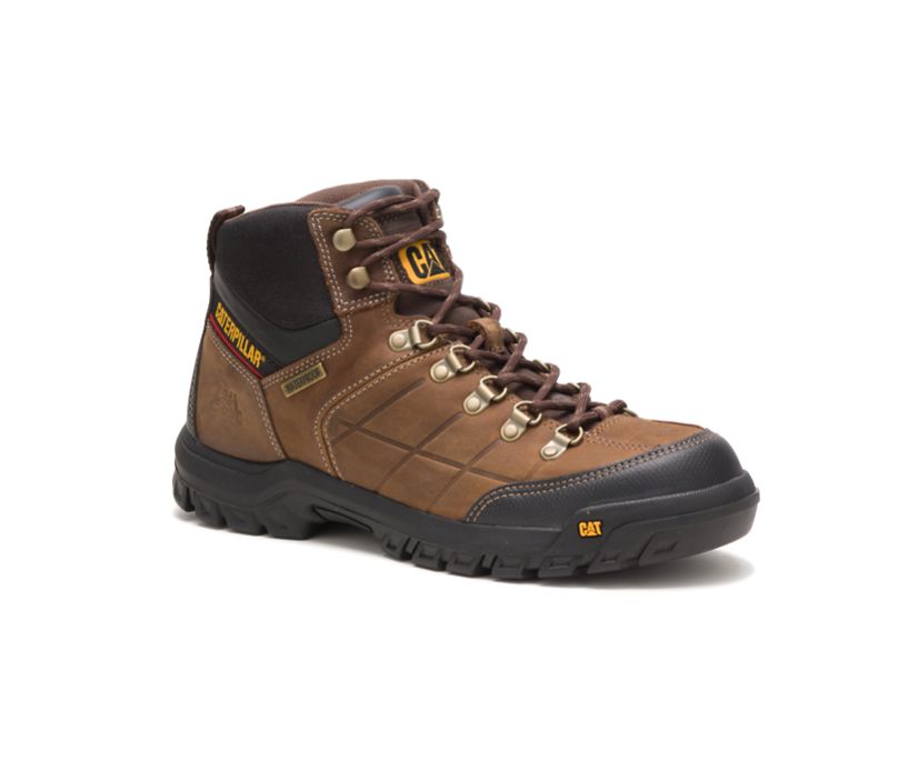 Men's Cat Threshold Work Waterproof Shoes Brown | 830DEAWCL